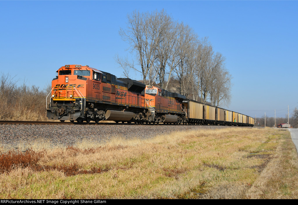 BNSF 9035